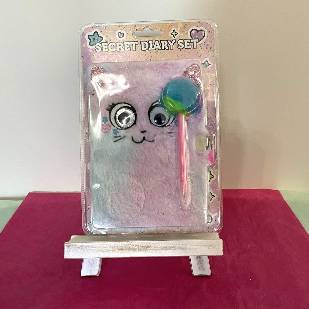 Simple Pleasures Rainbow Face Diary Set - Picture 3 of 8